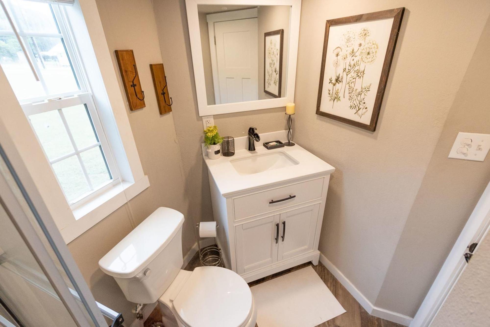 Pet Friendly Tiny House With New Access To Guadalupe River Nbtx * New Braunfels